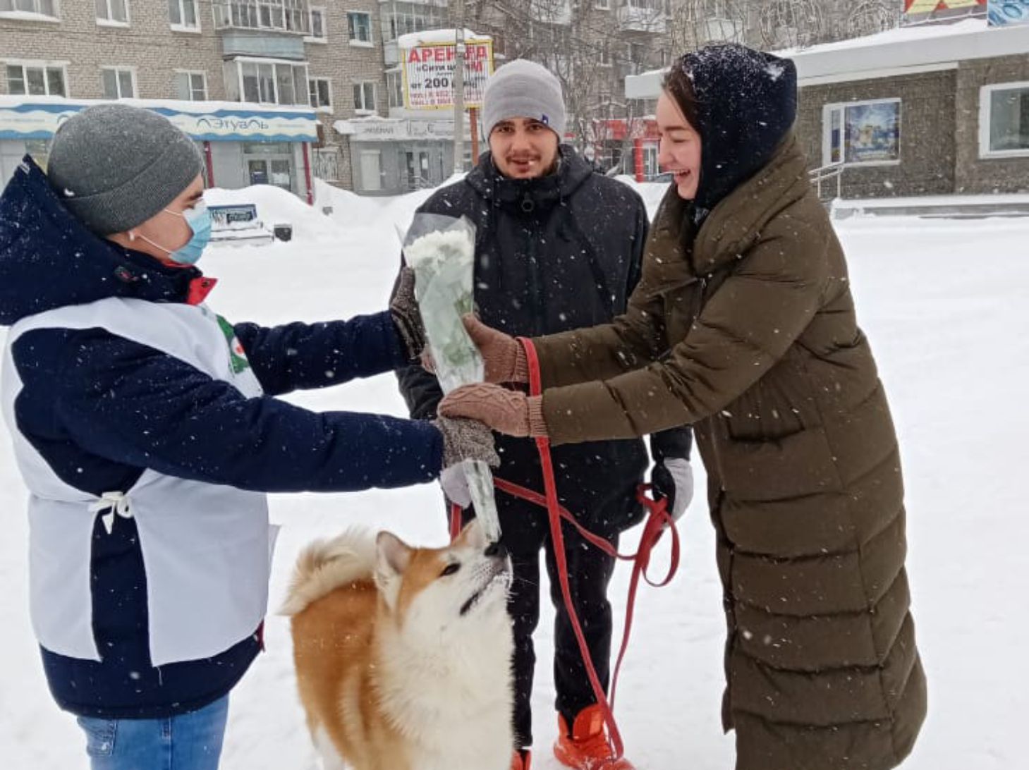 В День всех влюбленных серовский Дом молодежи провел фото-флешмоб, в  котором победили студенты медколледжа | СЕРОВСКИЙ РАБОЧИЙ – газета с  вековой историей